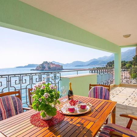 סבטי סטפן Montesan Luxury Apartment Beach Front מראה חיצוני תמונה
