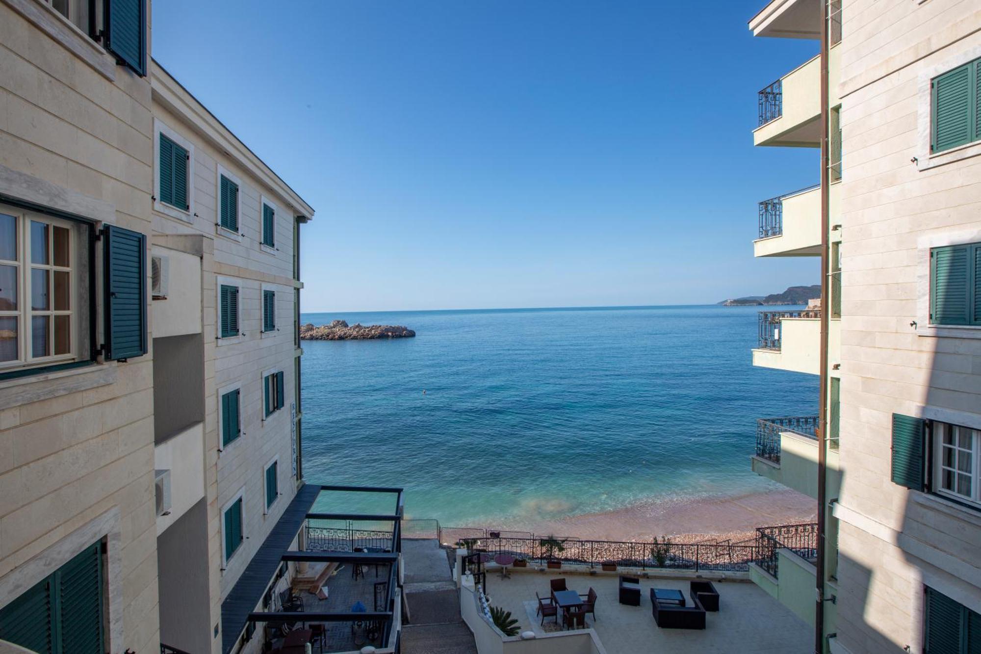 סבטי סטפן Montesan Luxury Apartment Beach Front מראה חיצוני תמונה