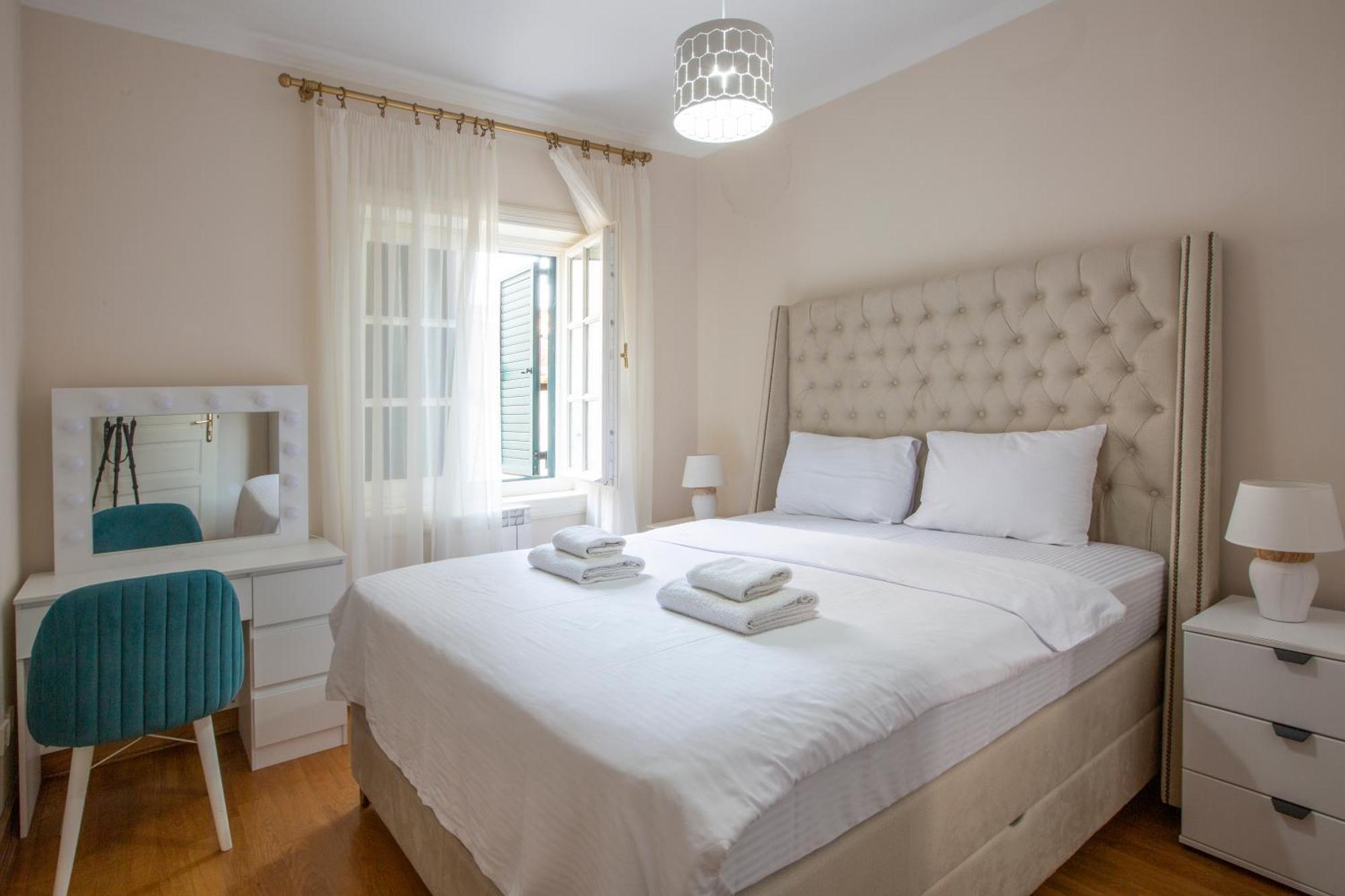 סבטי סטפן Montesan Luxury Apartment Beach Front מראה חיצוני תמונה