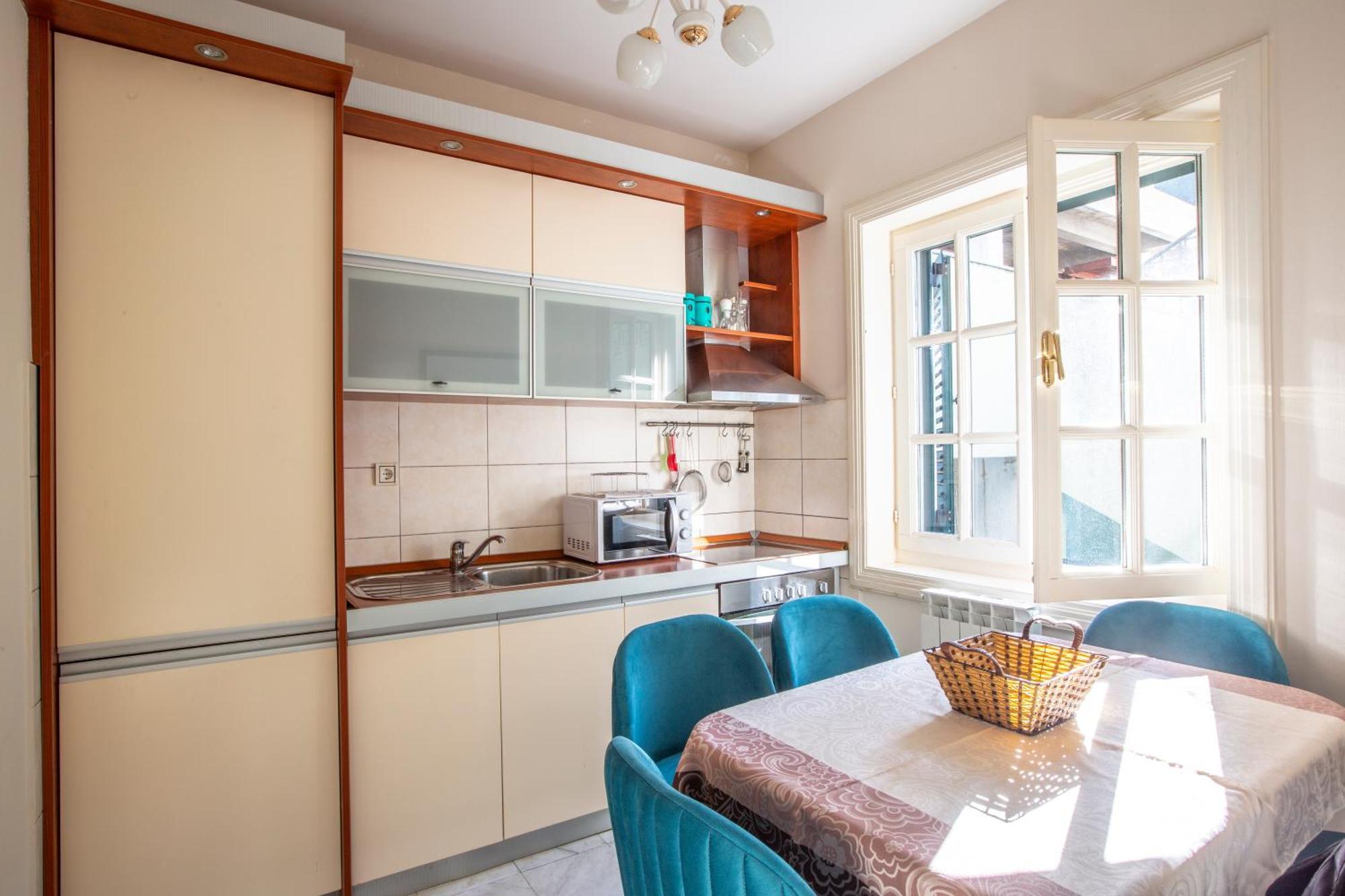 סבטי סטפן Montesan Luxury Apartment Beach Front מראה חיצוני תמונה