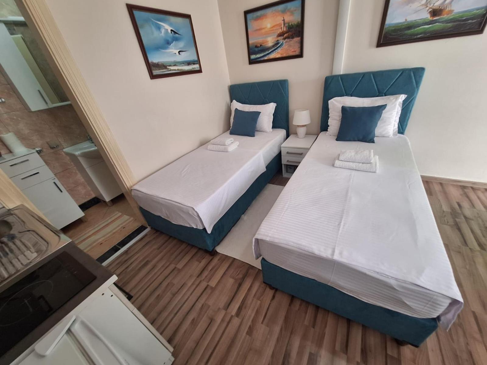 סבטי סטפן Montesan Luxury Apartment Beach Front מראה חיצוני תמונה